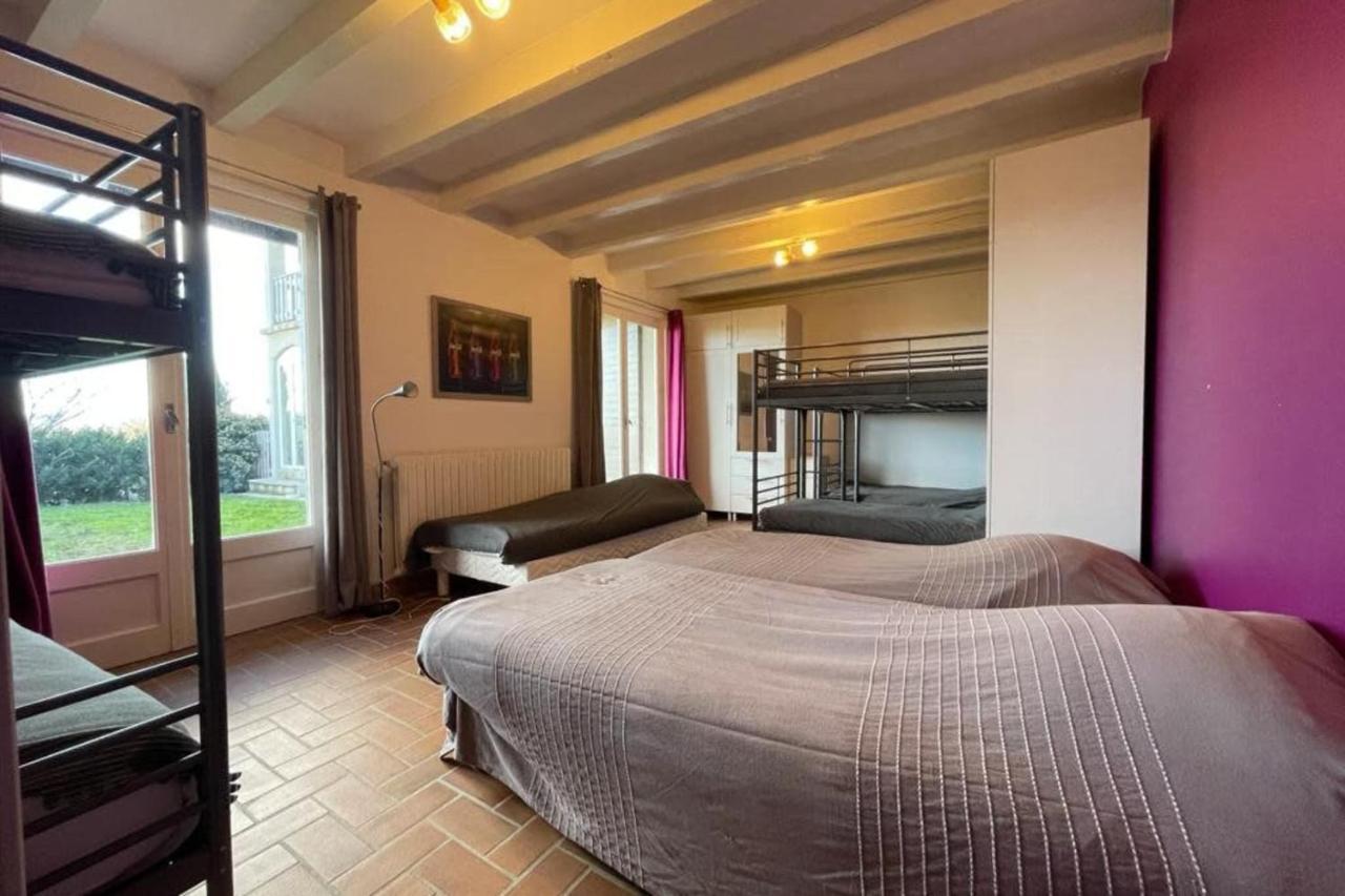 Family Villa At 1H15 From Lyon Precieux Exteriör bild